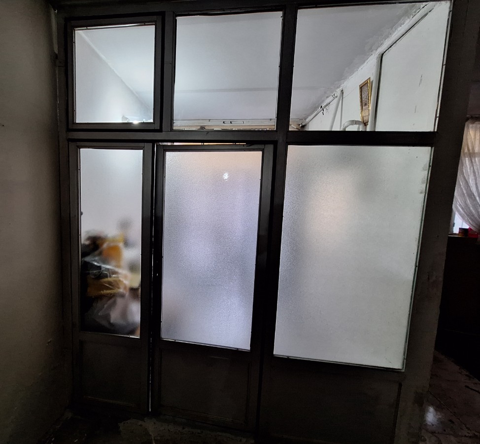 تصویر درب آلومینیوم سه تیکه