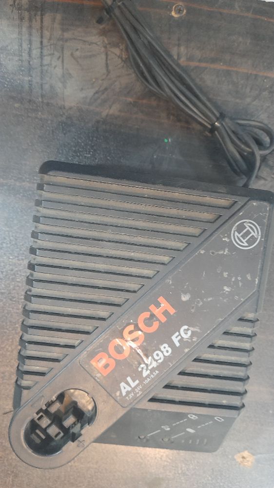 شارژر باطری بوش نسل قدیم